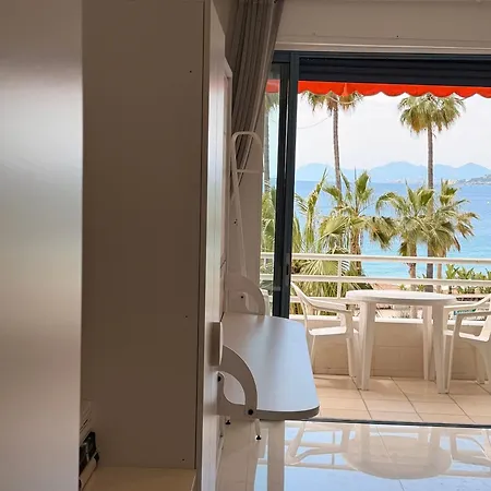 Apartamento Sea View In Les Pins